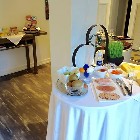 Les Myosotis D'hotes - Sarreguemines Bed & Breakfast